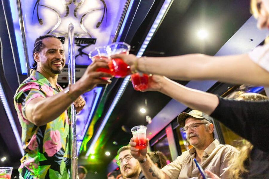 Vegas: 4-Hour Club Crawl with Party Bus Experience - What the four-hour route actually gives you