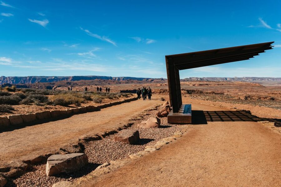 Vegas: Antelope Canyon & Horseshoe Bend Tour at Golden Hour - Lunch, Glen Canyon Dam, and the ride home