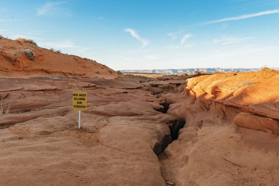 Vegas: Antelope Canyon & Horseshoe Bend Tour at Golden Hour - Who should book this day trip?