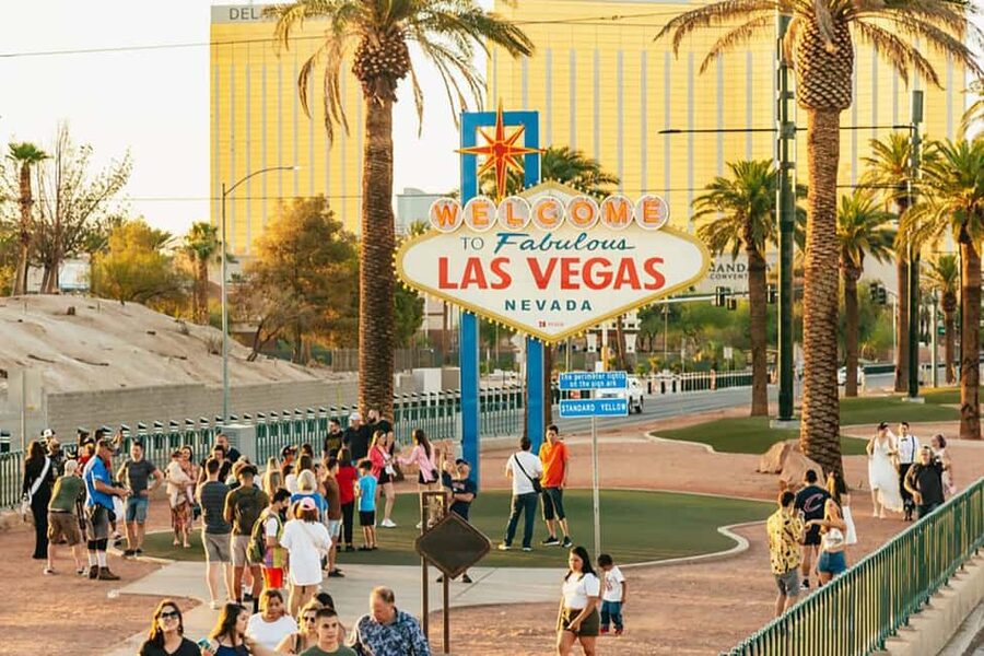Vegas Explorer: Hop-On Hop-Off Adventure at Your Own Pace - Key points to know before you book