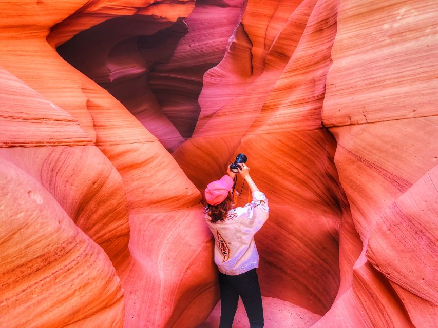 Vegas: Grand Canyon, Antelope Canyon, Horseshoe Bend, & Zion - Dinner and the overnight hotel
