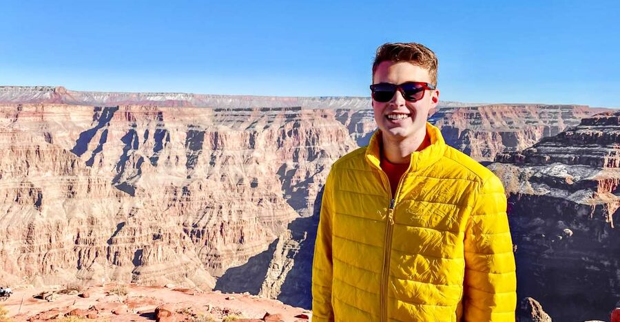 Vegas: Grand Canyon, Hoover Dam, Lunch/Skywalk Options, WiFi - Joshua Tree Forest: a small stop with real character