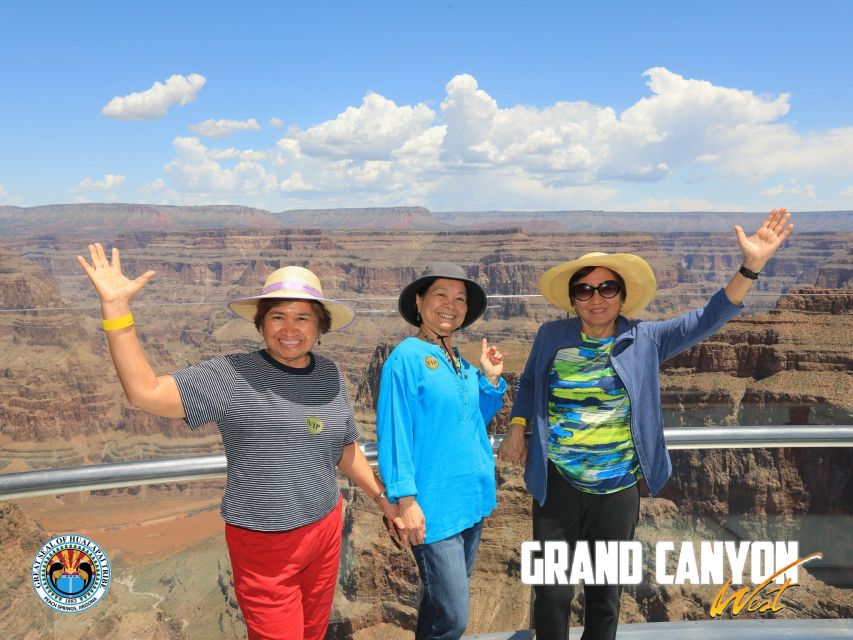 Vegas: Grand Canyon, Hoover Dam, Skywalk Option, & Two Meals - Key points at a glance