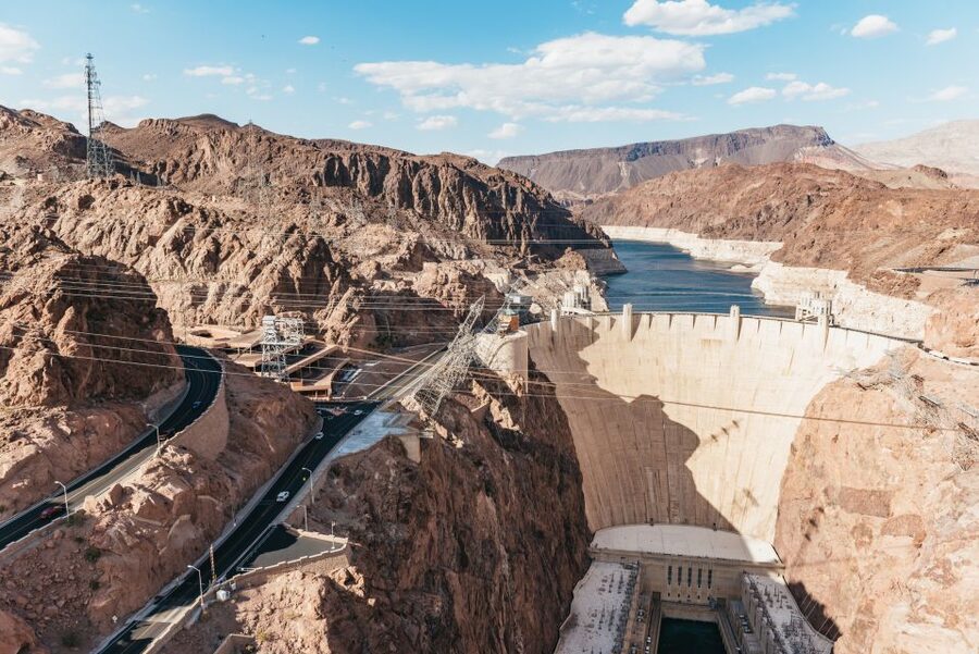 Vegas: Grand Canyon, Hoover Dam, Skywalk Option, & Two Meals - Who should book this tour