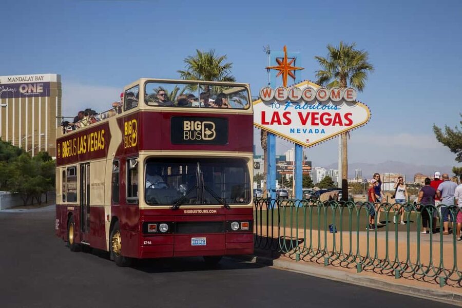 Vegas: Madame Tussauds, High Roller, & Hop-on Hop-off Tour - Can you complete everything in one day?