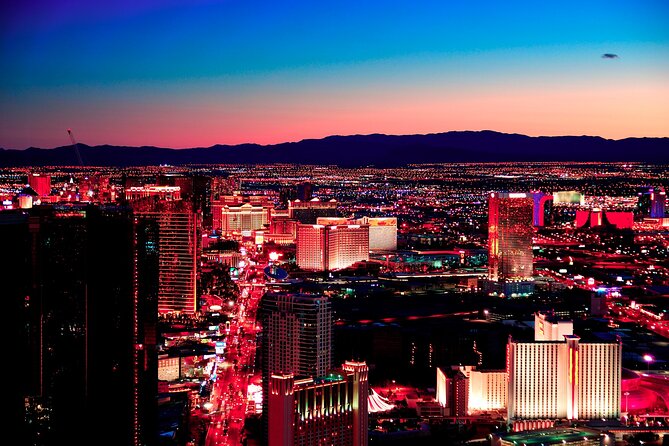 Vegas Secrets: Bars, Shopping, Limo and Dining Experience - A private night built around photos and surprises