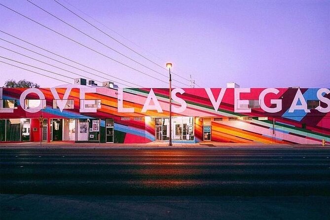 Vegas Secrets: Bars, Shopping, Limo and Dining Experience - New York New York and the Hershey attraction