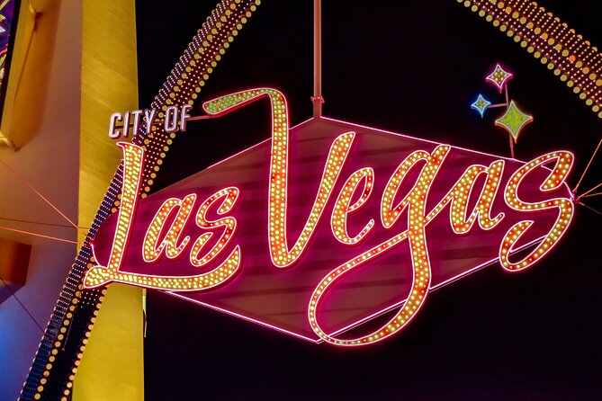 Viator Exclusive: 10:15PM Las Vegas Night Tour by Open-Top Bus - Seeing the Welcome to Fabulous Las Vegas Sign
