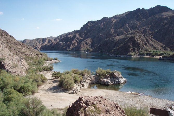 Willow Beach Colorado River Kayak Day Trip with Lunch - What the $218 price really covers